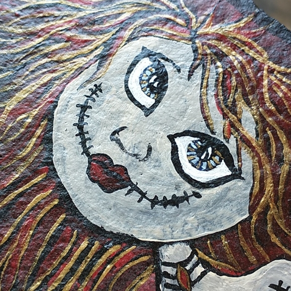 🇨🇦 Punk Rock! Goth Girl Hand Painted on Stone - Picture 3 of 8